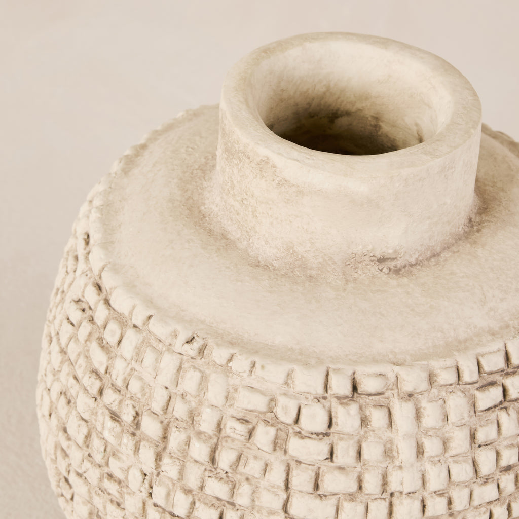 Mara Vase