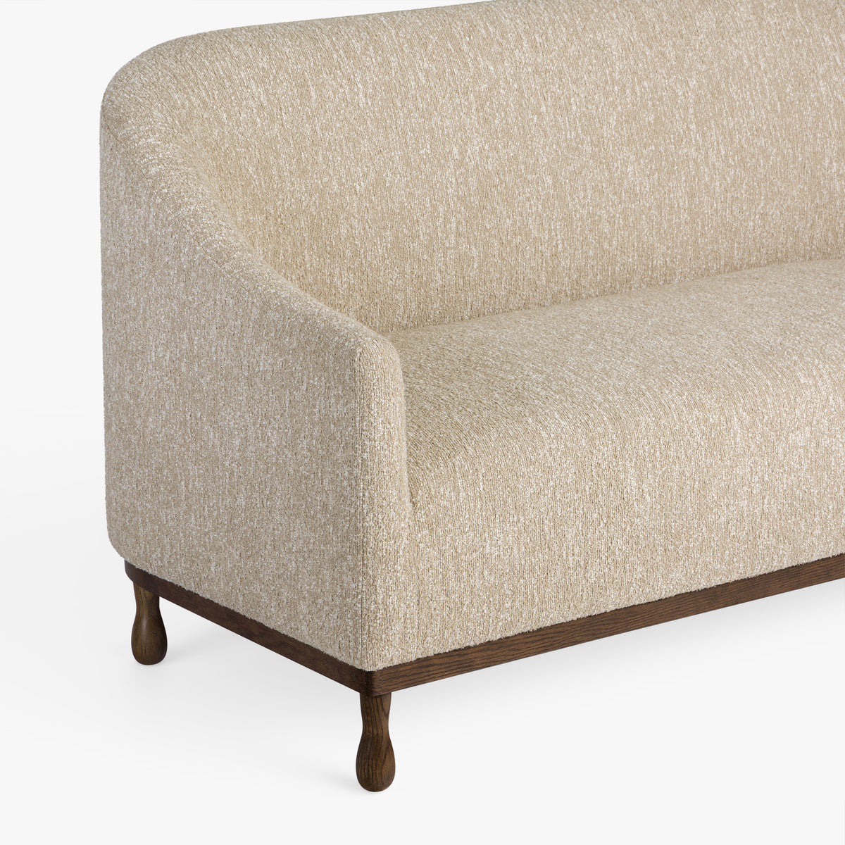 Gavin Settee