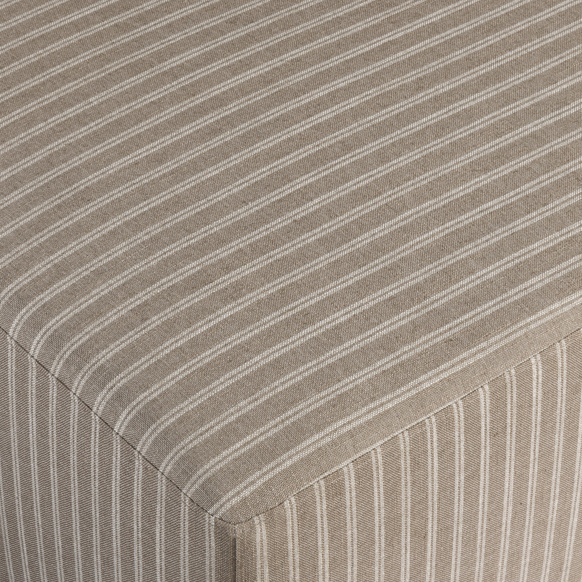 Steven Coffee Table Ottoman