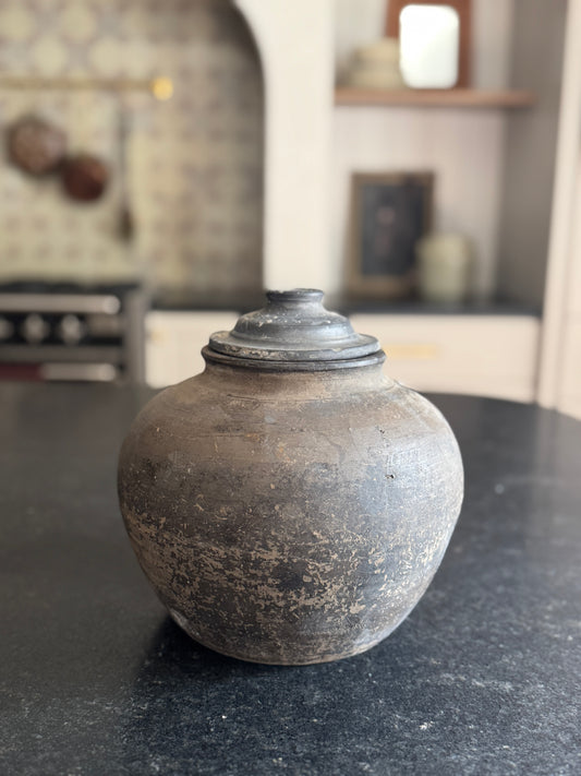 Vintage Cunmin Pot with Lid