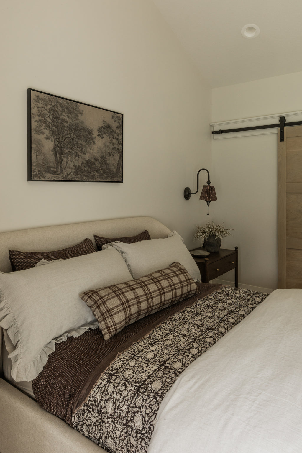 Willowmere Ruffle Linen Shams