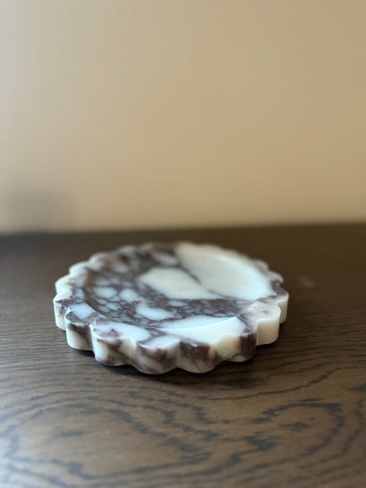Scallop Calacatta Viola Marble Tray