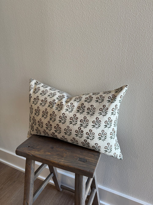 Aberdeen Floral Pillow